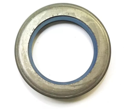 Mercedes Benz A0049975446 Differental Oil Seal W100 45 x 65 x 12