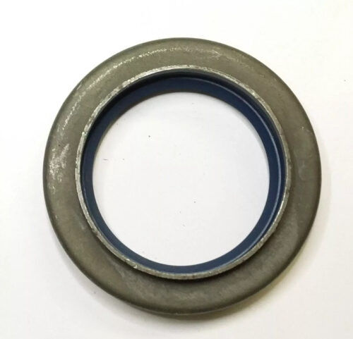Mercedes Benz A0049975446 Differental Oil Seal W100 45 x 65 x 12