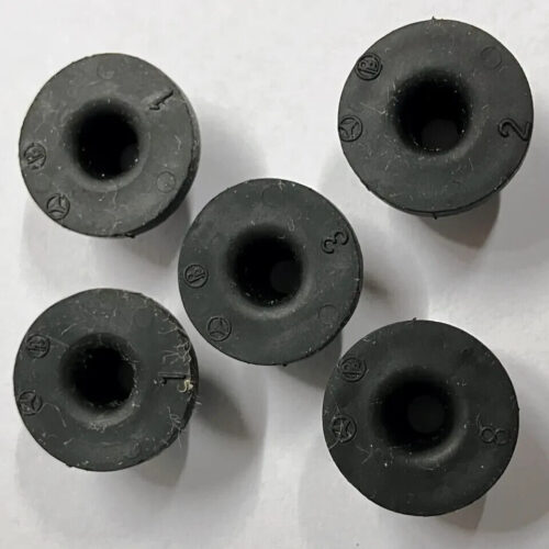 A1239973681 Rubber grommet W107 W116 W123 W124 W126 W129 W140 W201 W202 W203