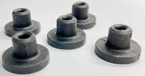 A1239973681 Rubber grommet W107 W116 W123 W124 W126 W129 W140 W201 W202 W203