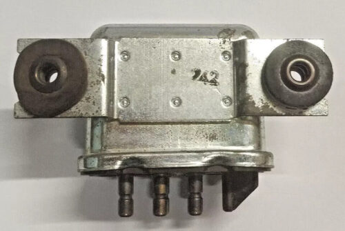 W108 109 W110 W111 W112 W113 W114 W115 0332202001 Changeover Relay Switch 5 POLE