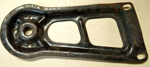 Mercedes Benz W114 W115 W123 W107 sub frame mounting support plate RIGHT