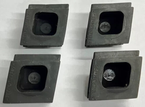 apparatus & control unit housing grommet A2109973781 W210