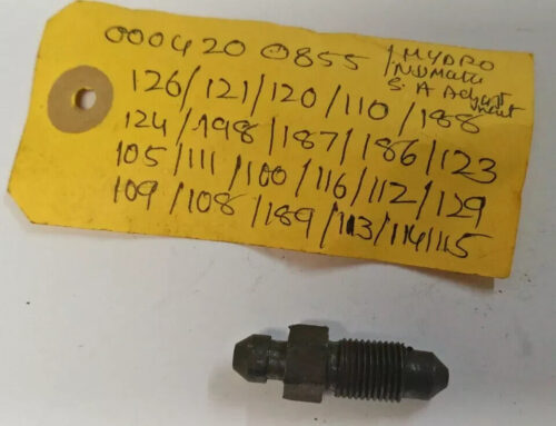 Mercedes Benz Bleeder valve nipple W108 W109 W120 W110 W124 W123 W115 W114 W129