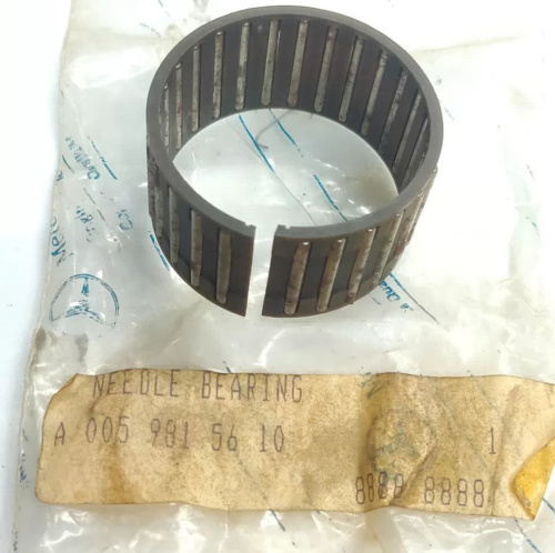 Mercedes Benz transmission Needle roller bearings A0059815610 W114 W115