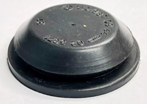 rubber expansion plug A1109870944 W107 W109 W112 W113 W114 W115 W123 W124 W126