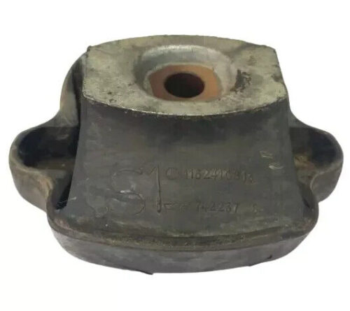 Original Mercedes Benz FRONT ENGINE RUBBER MOUNTING W116