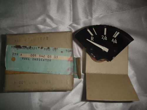 Mercedes Benz W114 W115 A0015420503 Fuel Gauge
