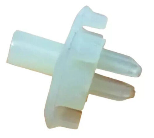 W123 Fender Door foot board Moulding Lower Clip Retainer set of 10 nos.