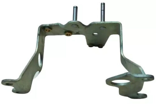 57-6585.jpg Mercedes Benz engine throttle control lever bracket M603 300D turbodiesel