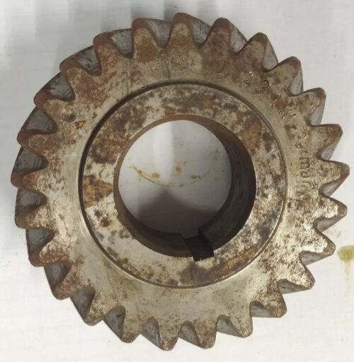 Mercedes M936 M191 M136 W136 W120 Crankshaft Gear A1810520003
