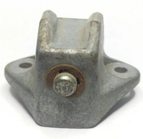 Mercedes Benz Bracket for hub wheel cap cover A1884000026 A1804000426