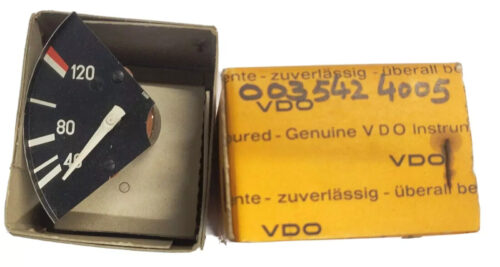 Mercedes Benz temperature gauge thermometer A0035424005