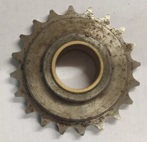 Mercedes M114 M180 Timing Chain Sprocket Intermediate Guide Gear A1800500509