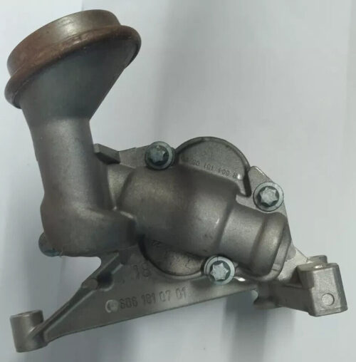 Mercedes Benz OIL PUMP R170 SLK230 C230 6061810701