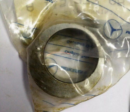 Mercedes Benz W114 W115 W116 W123 W126 Eccentric Ring A1152770858