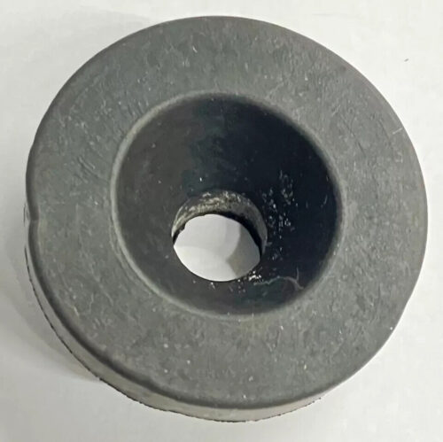 air cleaner Rubber buffer / Holder M111 M112 W129 W163 W169 W170 W176 W202 W203