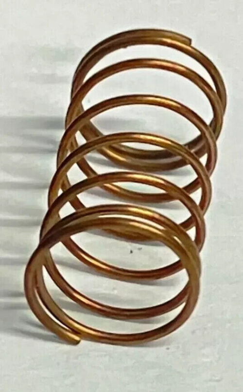 Carburetor fuel non return valve Spring W180 W121 W110 W111 W108 W115 W114