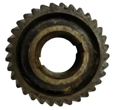 Mercedes Benz 4th speed gear 33 Teeth W110 HELICAL GEAR A1102630010