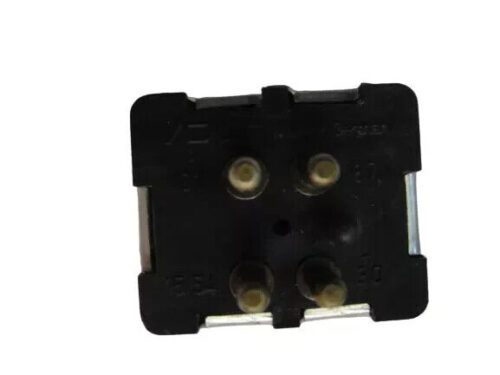 Mercedes-Benz W115 W123 idle shut off valve Relay A0005456232