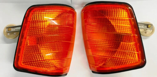 Mercedes Benz W201 Turn Signal Lights Left and right Blinker BOSCH W201