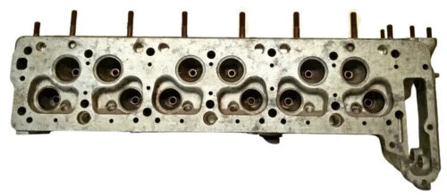 Mercedes Benz Cylinder Head Engine 180 010 5320 3-6,8 Unimog S404 M180 220S